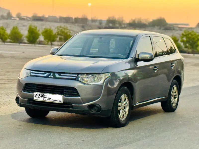  Mitsubishi Outlander 